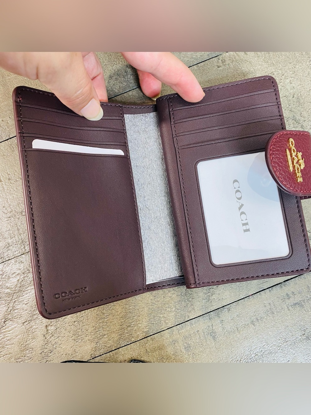 NWT Coach Medium Corner Zip Wallet in Refined Pebble Leather Dark Wine Burgundy - Picture 6 of 7